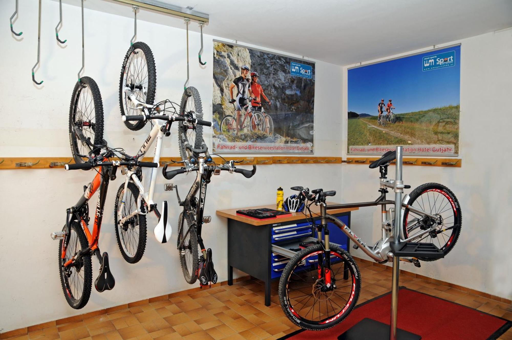 Aktiv- Und Wellnesshotel Gutjahr Abtenau Esterno foto