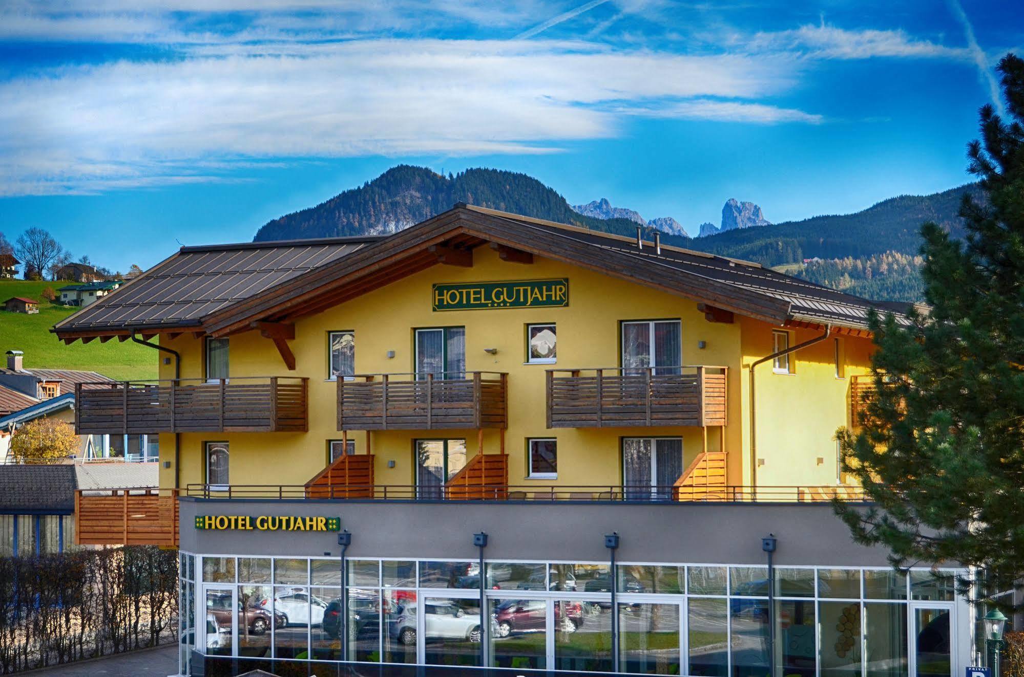 Aktiv- Und Wellnesshotel Gutjahr Abtenau Esterno foto